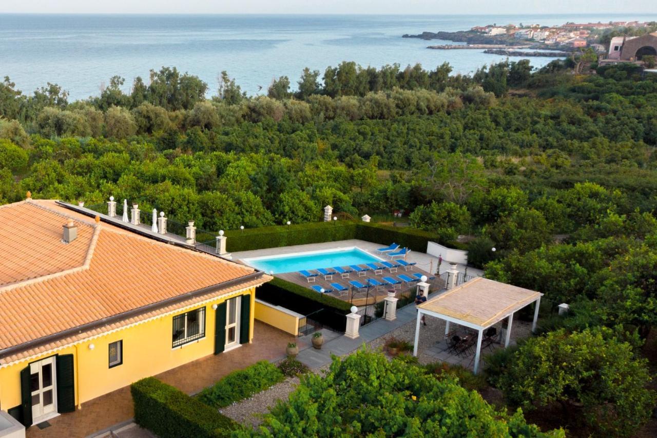 Zahra Agriturismo Acireale Exteriör bild